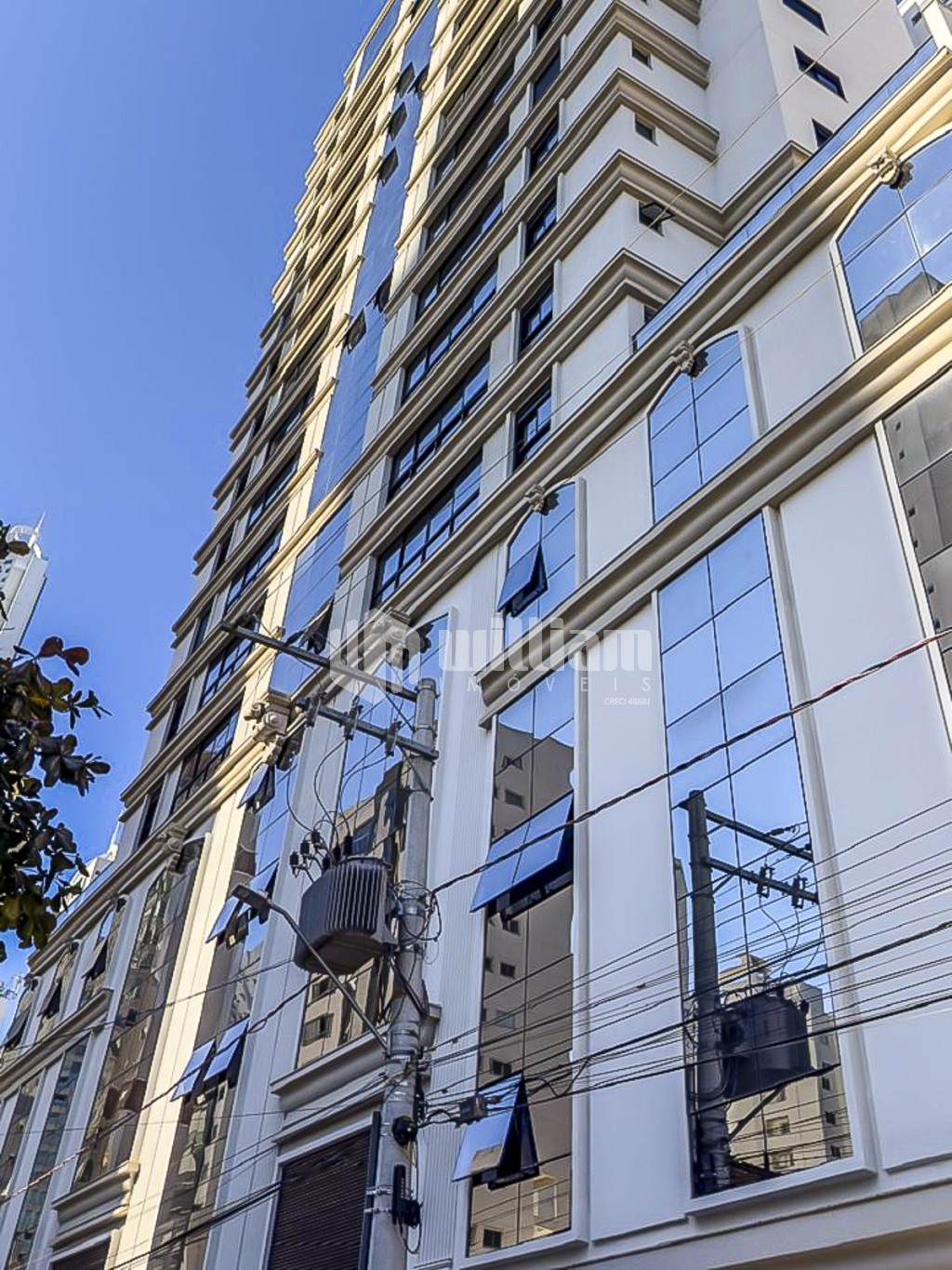 Apartamento de 3 quartos, 110m² no bairro Pioneiros, em Balneário Camboriú | Eu Corretor