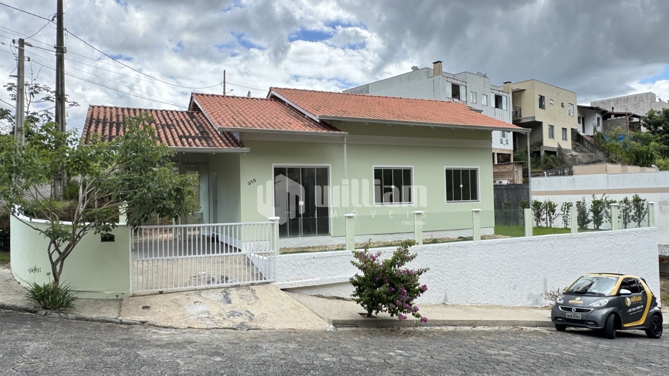 Casa de 3 quartos, 93m² no bairro Azambuja, em Brusque | Eu Corretor
