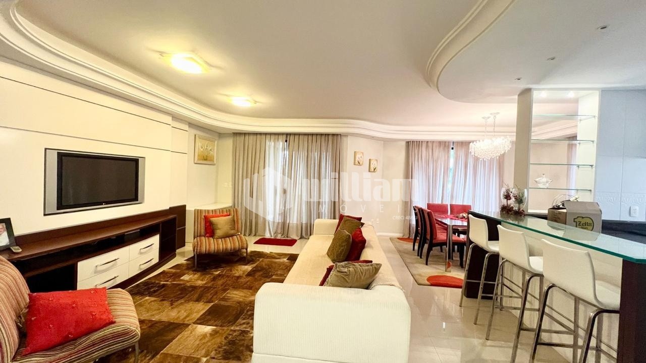 Cobertura de 4 quartos, 302m² no bairro Meia Praia, em Itapema | Eu Corretor