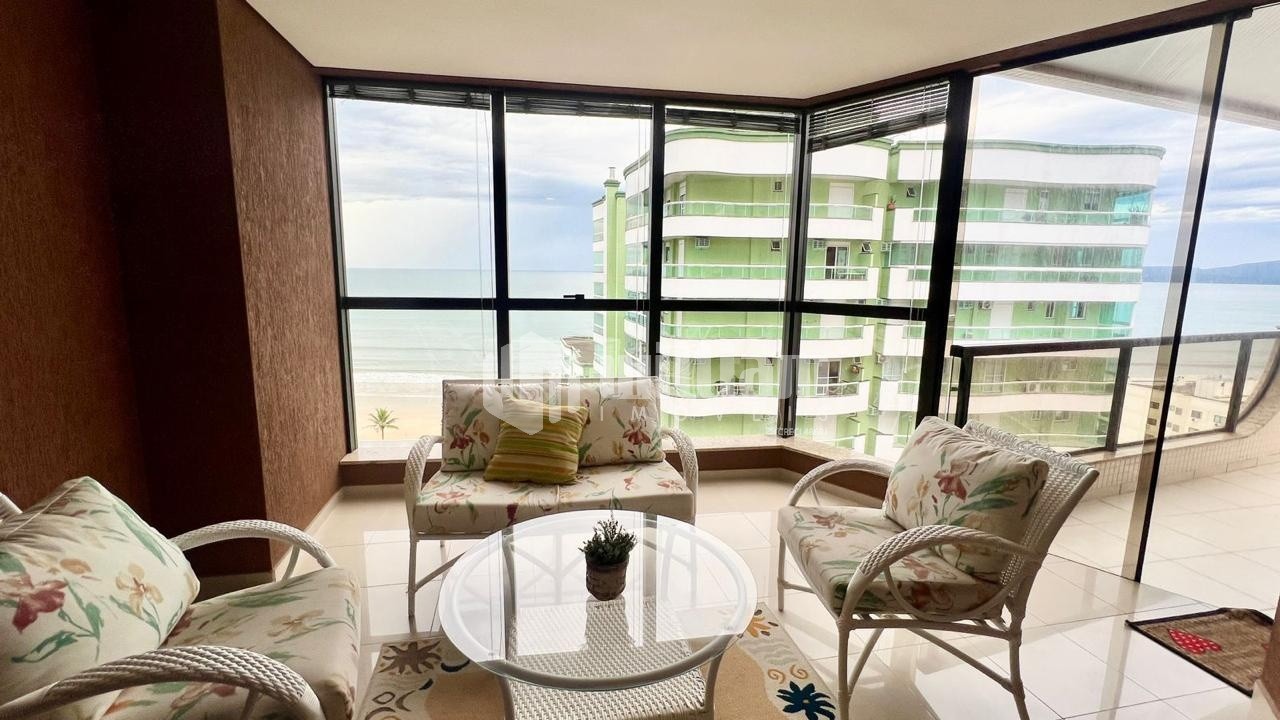 Cobertura de 4 quartos, 302m² no bairro Meia Praia, em Itapema | Eu Corretor