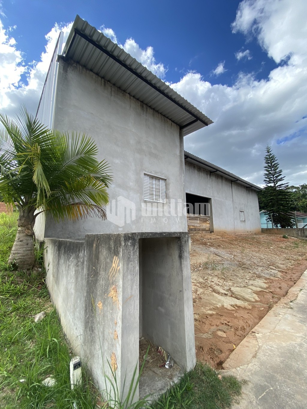 Galpão / Depósito / Armazém de 240m² no bairro Bateas, em Brusque | Eu Corretor