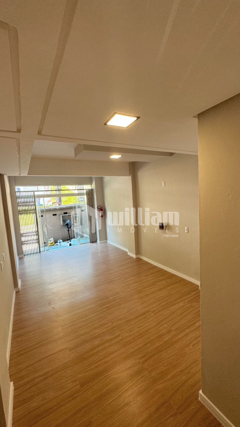 Sala Comercial de 28m² no bairro Primeiro de Maio, em Brusque | Eu Corretor