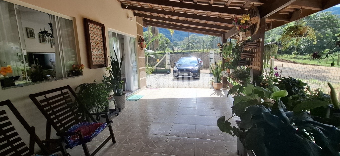 Casa de 3 quartos, 70m² no bairro Lageado Baixo, em Guabiruba | Eu Corretor