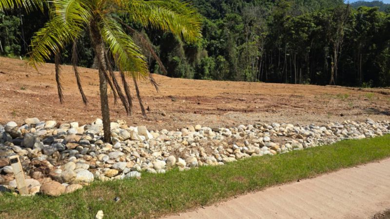 Lote/Terreno de 338m² no bairro Bateas, em Brusque | Eu Corretor