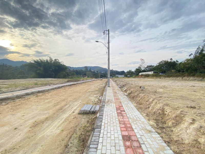 Lote/Terreno de 302m² no bairro Lageado Baixo, em Guabiruba | Eu Corretor
