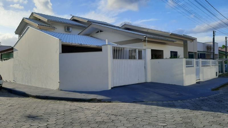 Casa de 5 quartos, 230m² no bairro Santa Terezinha, em Brusque | Eu Corretor