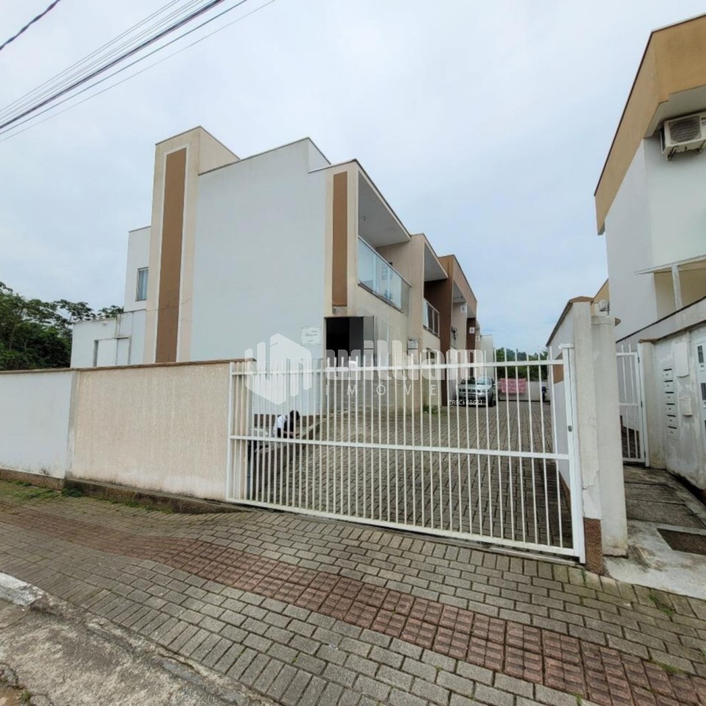 Casa de Condomínio de 2 quartos, 79m² no bairro Limoeiro, em Brusque | Eu Corretor
