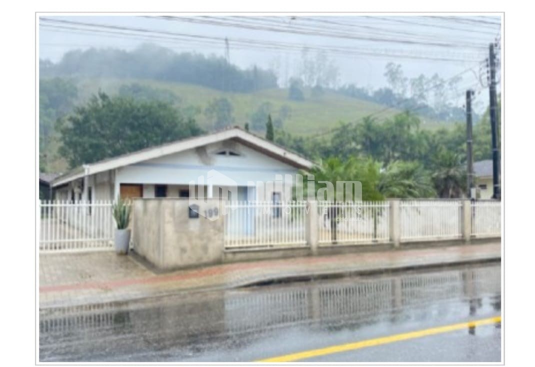 Casa de 3 quartos, 237m² no bairro Tomás Coelho, em Brusque | Eu Corretor