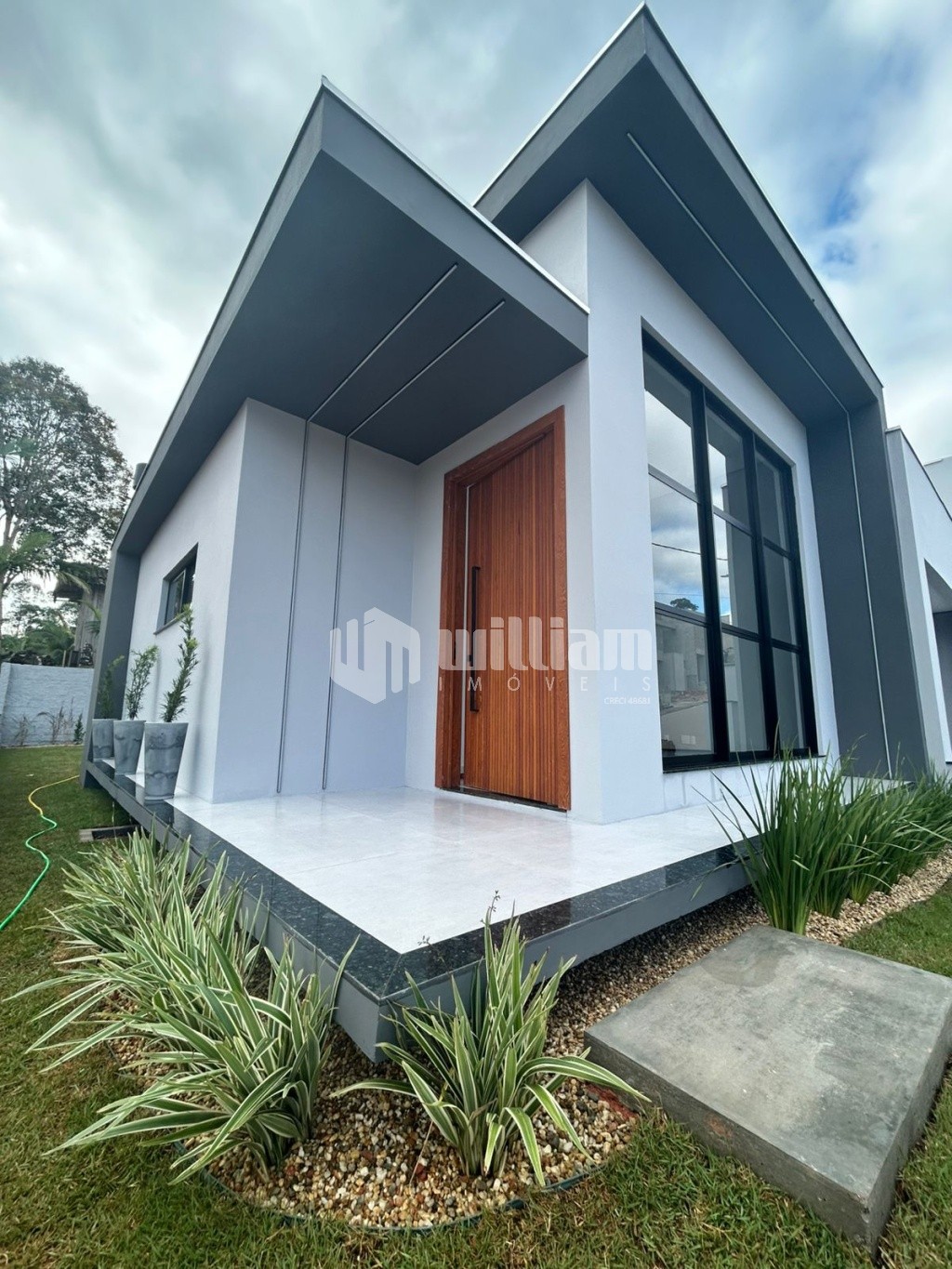 Casa de 3 quartos, 156m² no bairro Guabiruba Sul, em Guabiruba | Eu Corretor