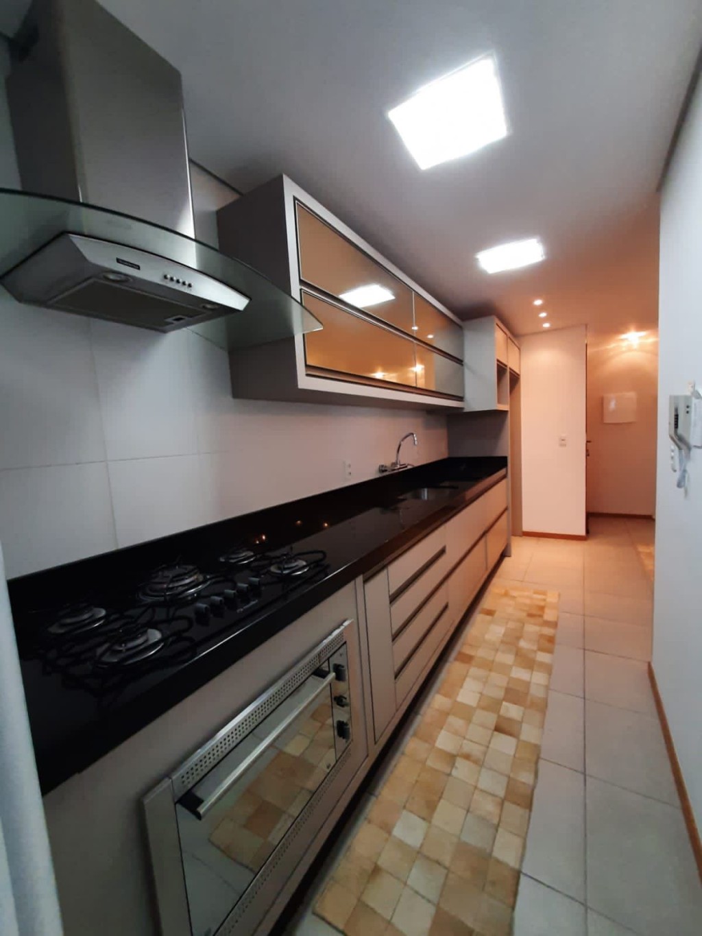 Apartamento de 3 quartos, 90m² no bairro Centro, em Penha | Eu Corretor