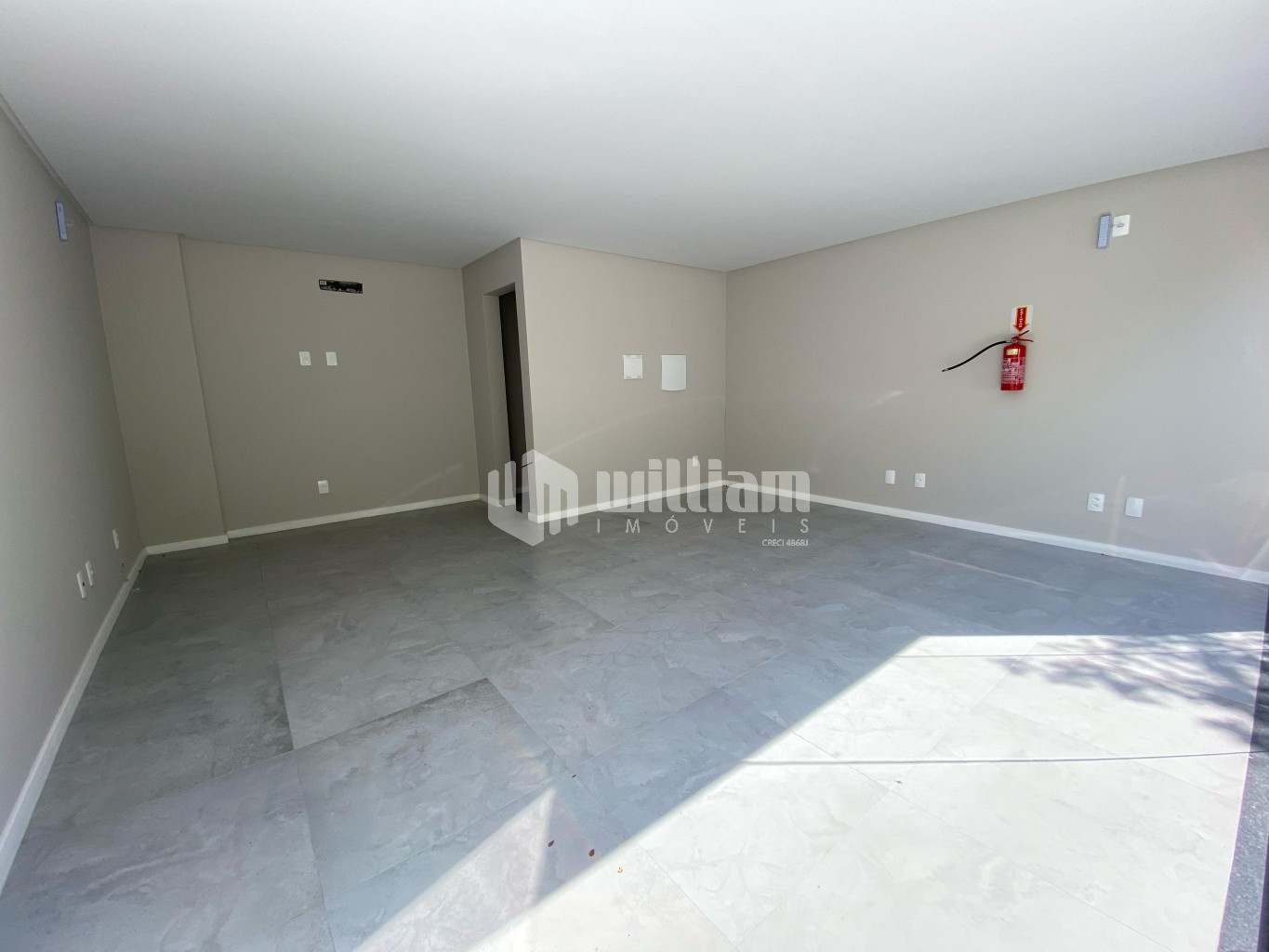 Sala Comercial de 33m² no bairro Souza Cruz, em Brusque | Eu Corretor