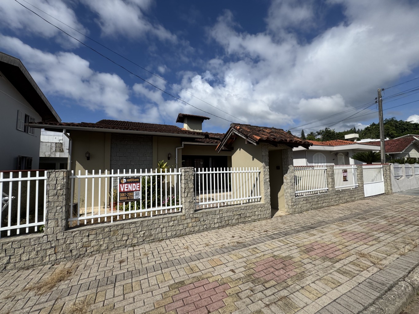 Casa de 4 quartos, 270m² no bairro Jardim Maluche, em Brusque | Eu Corretor