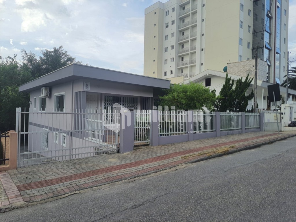 Casa de 4 quartos, 226m² no bairro Souza Cruz, em Brusque | Eu Corretor