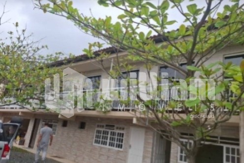 Casa de 10 quartos, no bairro Nossa Senhora de Fátima, em Penha | Eu Corretor