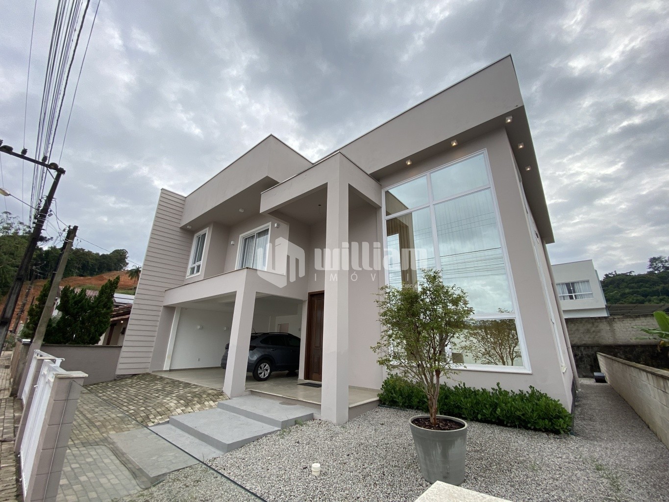 Casa de 3 quartos, 295m² no bairro Centro, em Guabiruba | Eu Corretor