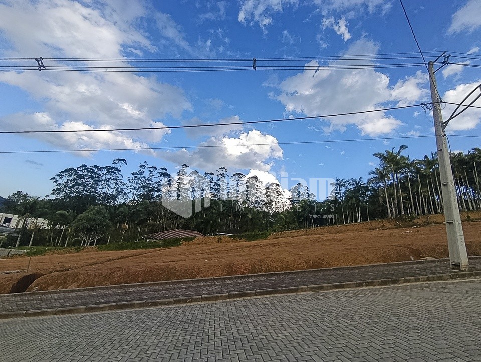 Lote/Terreno de 300m² no bairro Guabiruba Sul, em Guabiruba | Eu Corretor