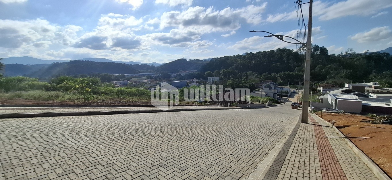Lote/Terreno de 300m² no bairro Guabiruba Sul, em Guabiruba | Eu Corretor