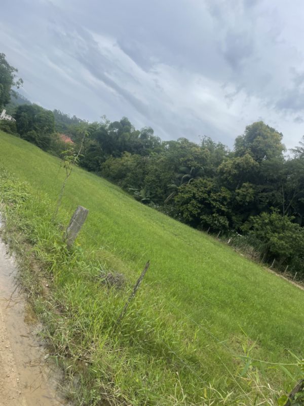 Lote/Terreno de 406m² no bairro Guabiruba Sul, em Guabiruba | Eu Corretor