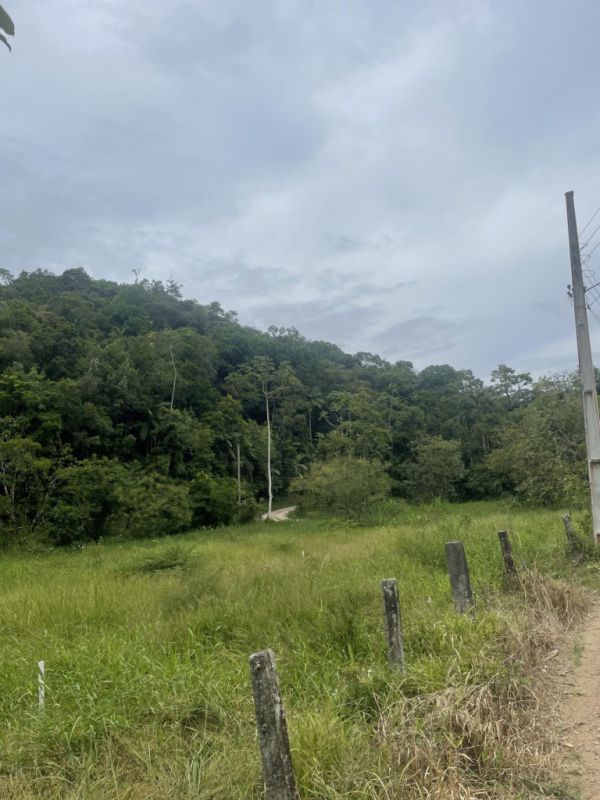 Lote/Terreno de 377m² no bairro Guabiruba Sul, em Guabiruba | Eu Corretor
