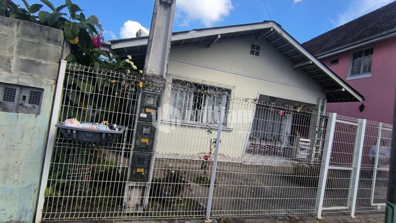Casa de no bairro Centro, em Brusque | Eu Corretor