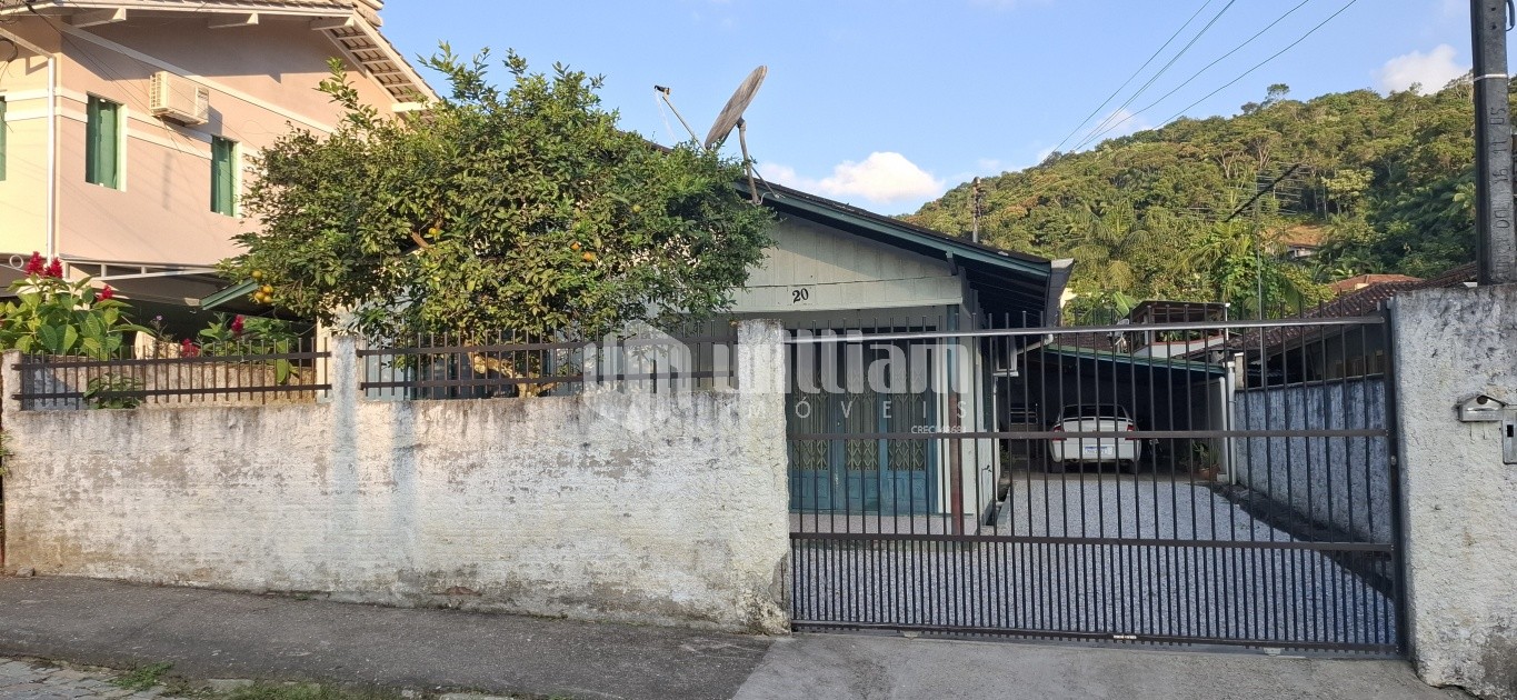 Casa de 3 quartos, 105m² no bairro Azambuja, em Brusque | Eu Corretor