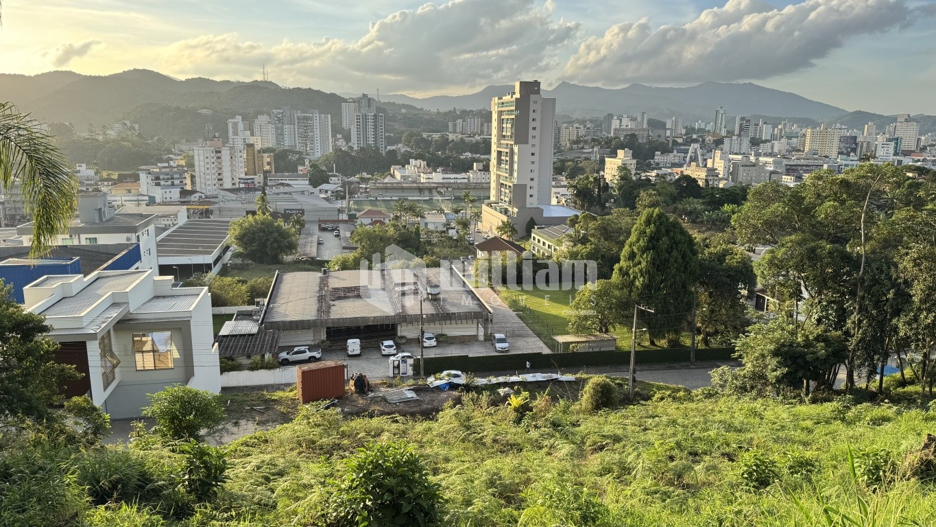 Lote/Terreno de 493m² no bairro Primeiro de Maio, em Brusque | Eu Corretor