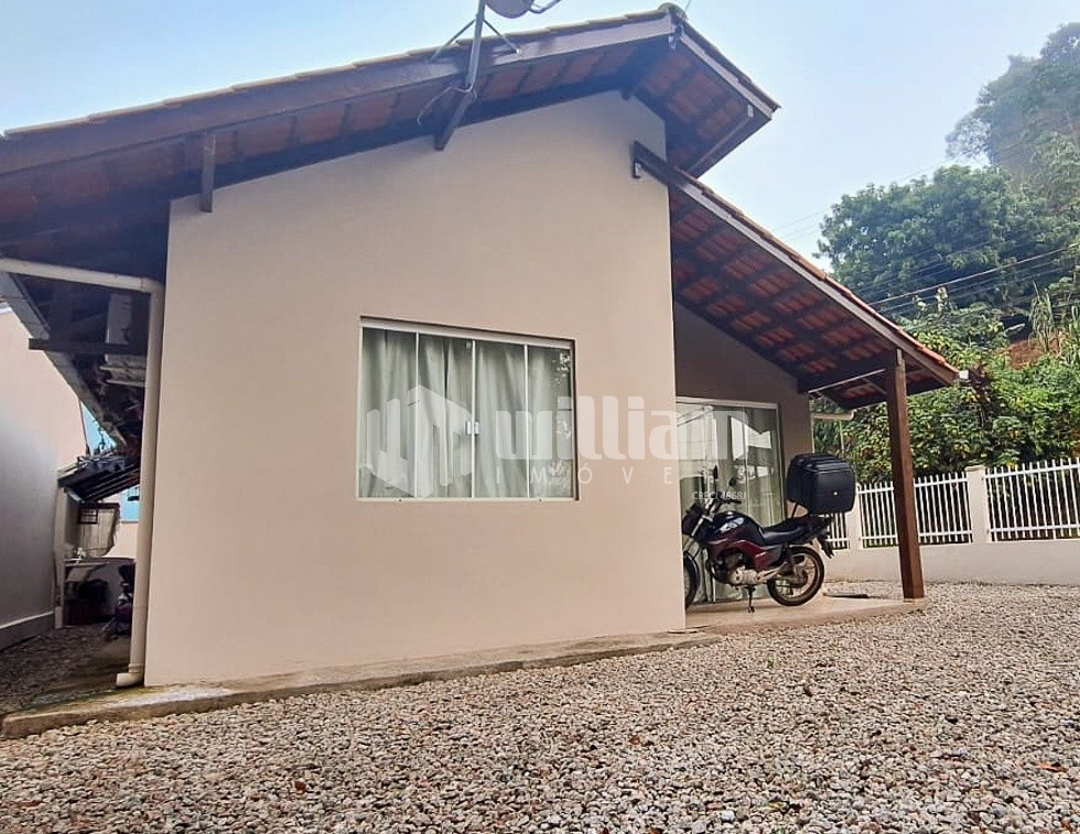 Casa de 2 quartos, 69m² no bairro Azambuja, em Brusque | Eu Corretor