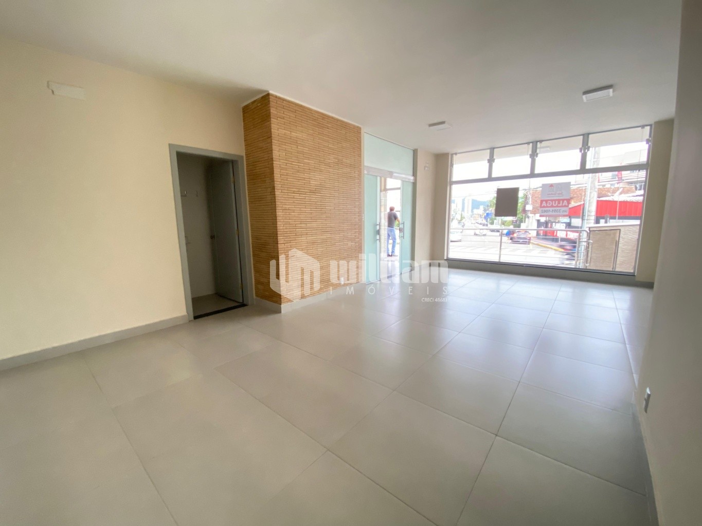 Sala Comercial de 40m² no bairro Centro, em Brusque | Eu Corretor