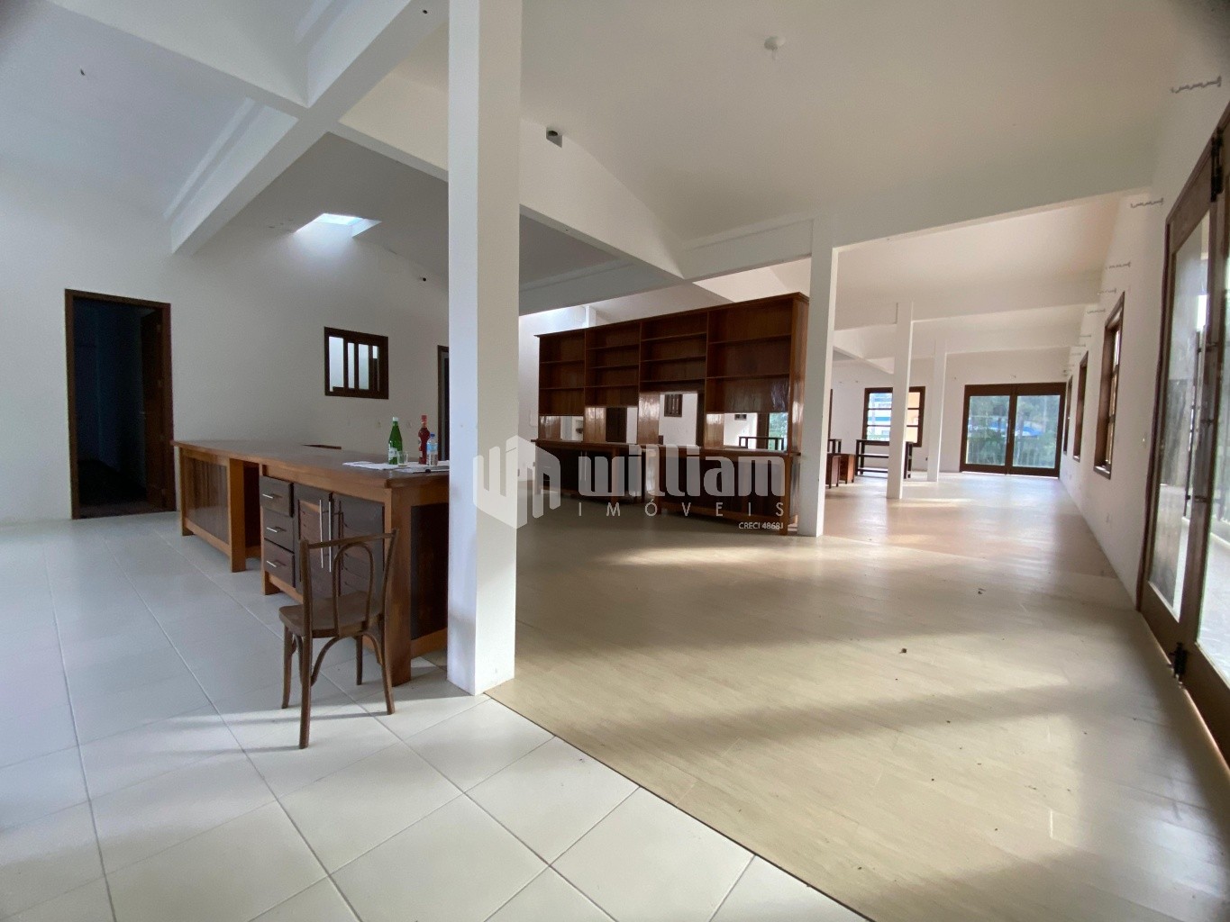 Galpão / Depósito / Armazém de 5 quartos, 1900m² no bairro Volta Grande, em Brusque | Eu Corretor