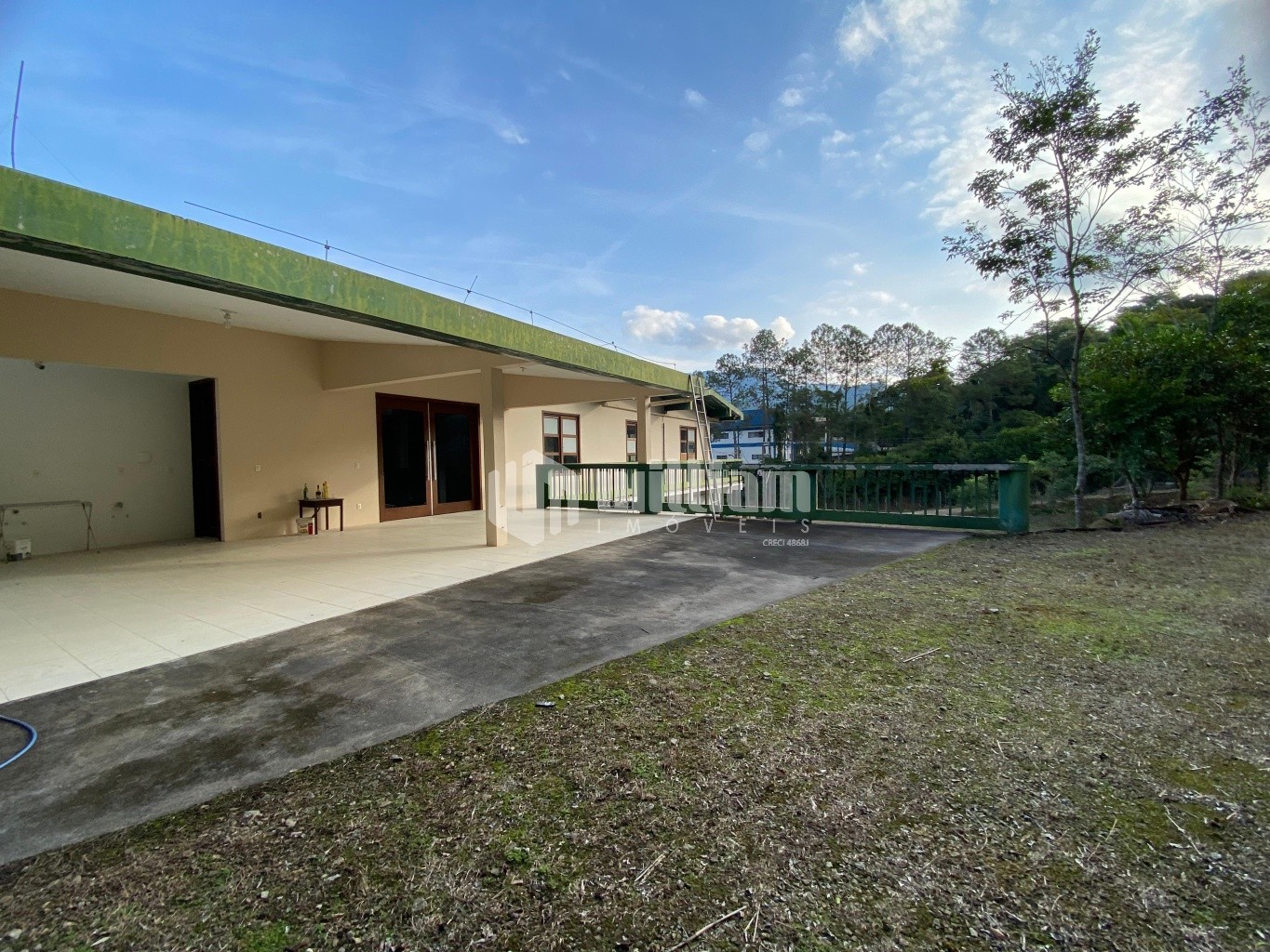 Galpão / Depósito / Armazém de 5 quartos, 1900m² no bairro Volta Grande, em Brusque | Eu Corretor