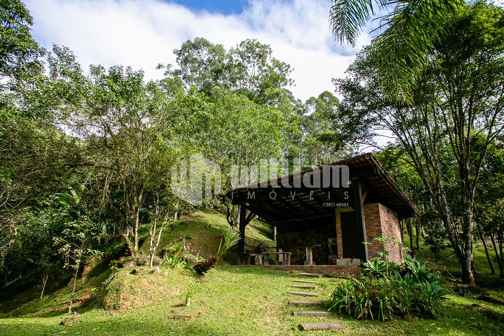 Fazenda/Sítios/Chácaras de 3 quartos, 120m² no bairro Planície Alta, em Guabiruba | Eu Corretor