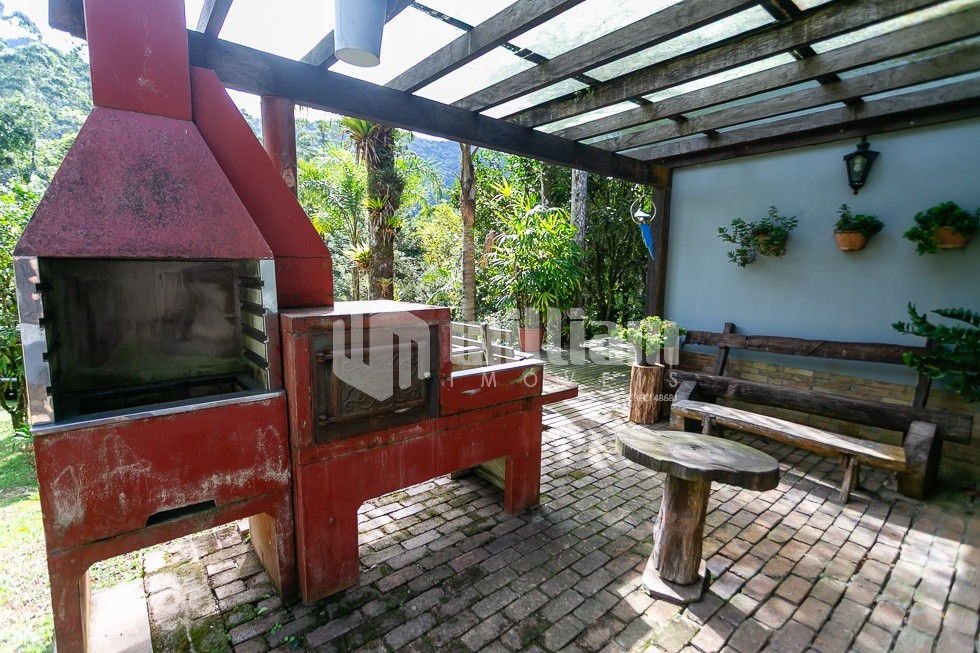 Fazenda/Sítios/Chácaras de 3 quartos, 120m² no bairro Planície Alta, em Guabiruba | Eu Corretor
