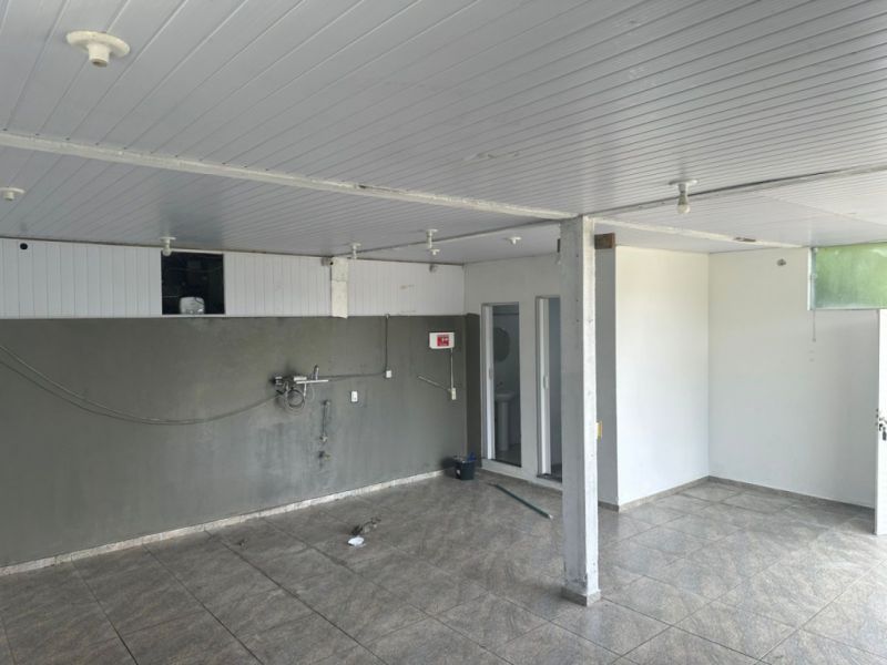 Galpão / Depósito / Armazém de 246m² no bairro Guabiruba Sul, em Guabiruba | Eu Corretor