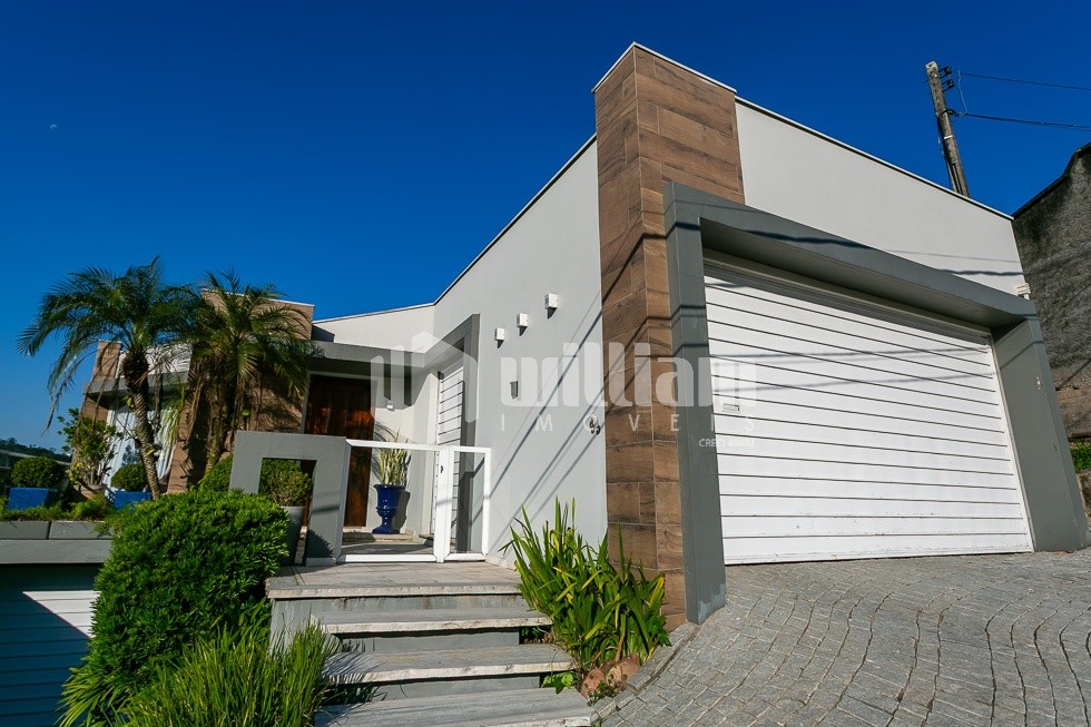 Casa de 3 quartos, 240m² no bairro Centro, em Brusque | Eu Corretor
