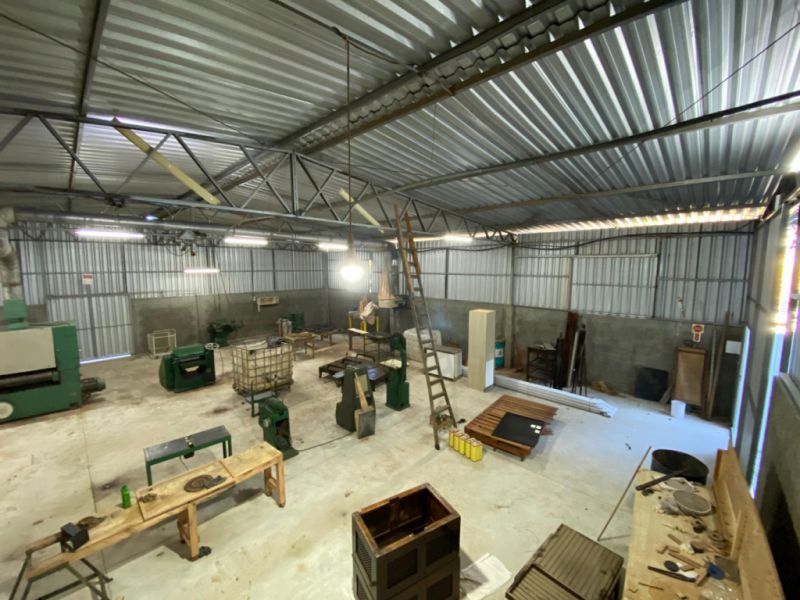 Galpão / Depósito / Armazém de 330m² no bairro Primeiro de Maio, em Brusque | Eu Corretor