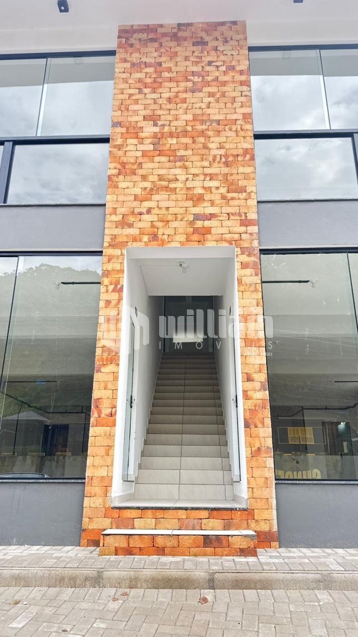 Sala Comercial de 378m² no bairro Guarani, em Brusque | Eu Corretor