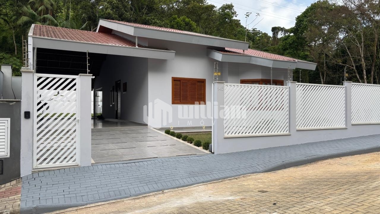 Casa de 3 quartos, 208m² no bairro Dom Joaquim, em Brusque | Eu Corretor