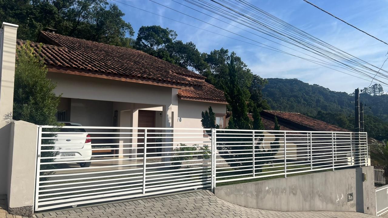 Casa de 2 quartos, no bairro Rio Branco, em Brusque | Eu Corretor