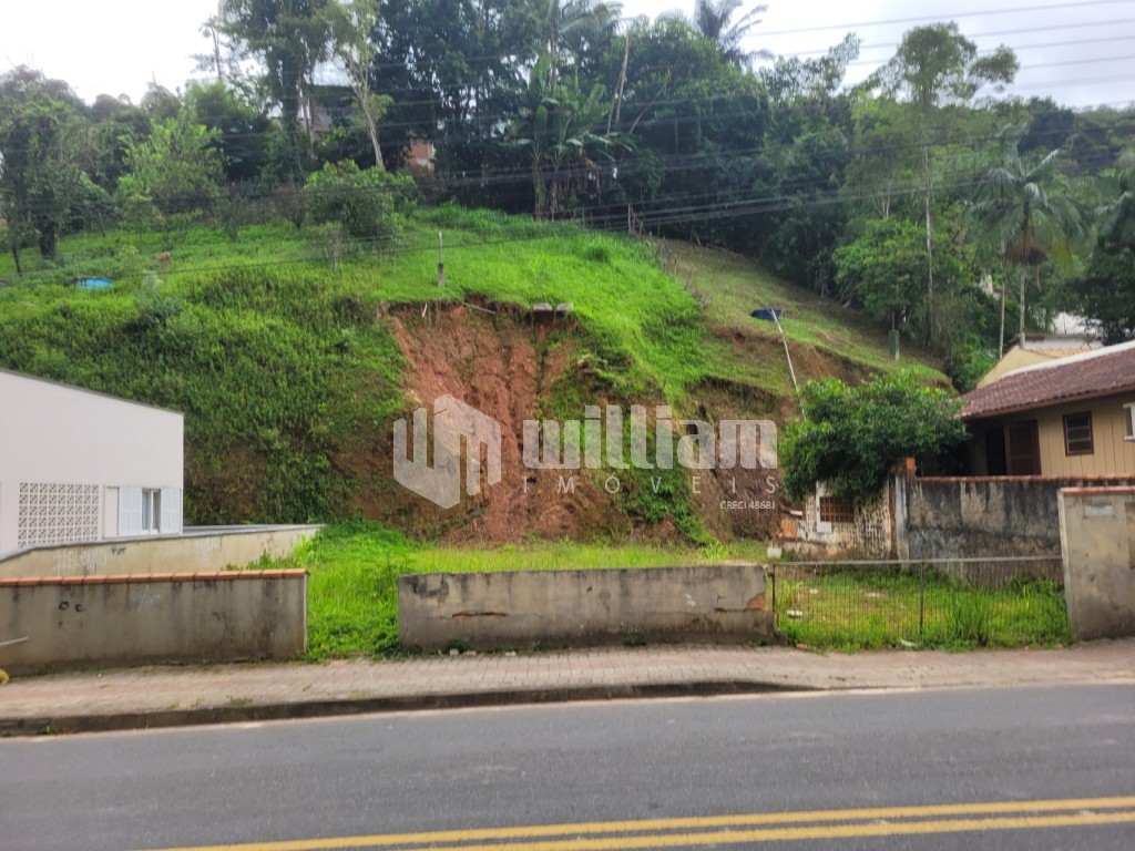 Lote/Terreno de 388m² no bairro Azambuja, em Brusque | Eu Corretor