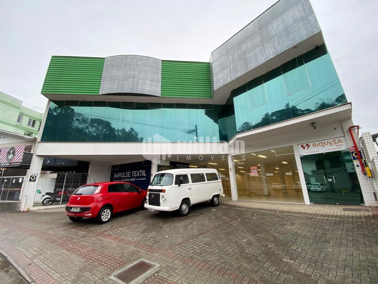 Sala Comercial de 440m² no bairro Azambuja, em Brusque | Eu Corretor