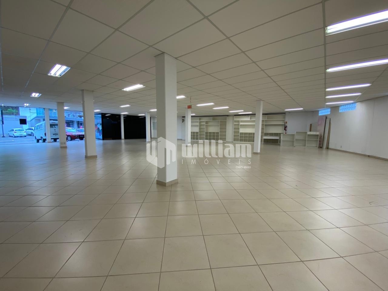 Sala Comercial de 440m² no bairro Azambuja, em Brusque | Eu Corretor