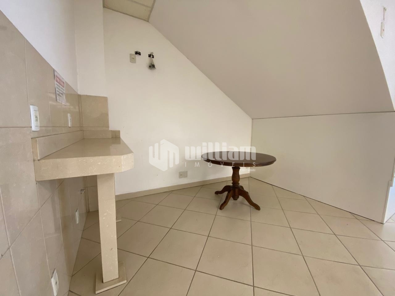 Sala Comercial de 440m² no bairro Azambuja, em Brusque | Eu Corretor