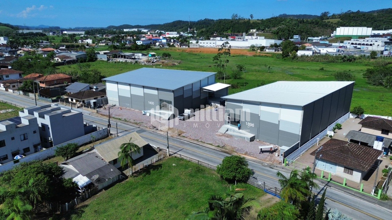 Galpão / Depósito / Armazém de 726m² no bairro Limoeiro, em Brusque | Eu Corretor