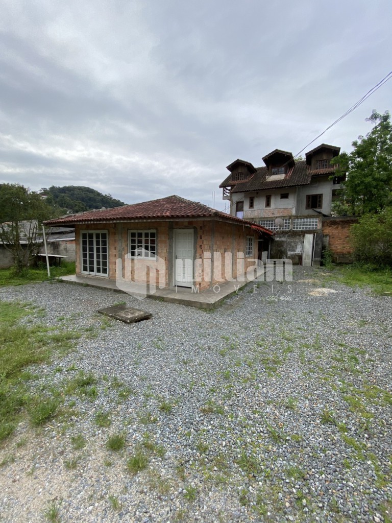 Lote/Terreno de 731m² no bairro Azambuja, em Brusque | Eu Corretor