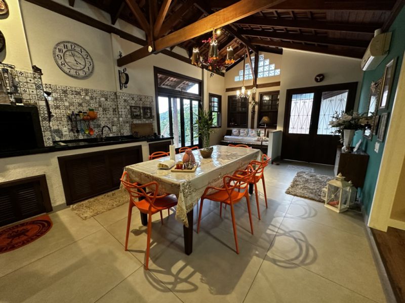 Casa de 3 quartos, 130m² no bairro Souza Cruz, em Brusque | Eu Corretor