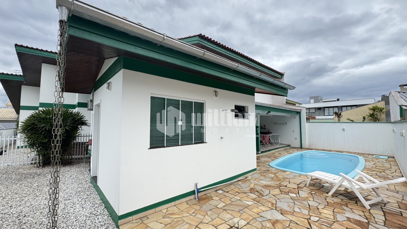 Casa de 3 quartos, 200m² no bairro Souza Cruz, em Brusque | Eu Corretor