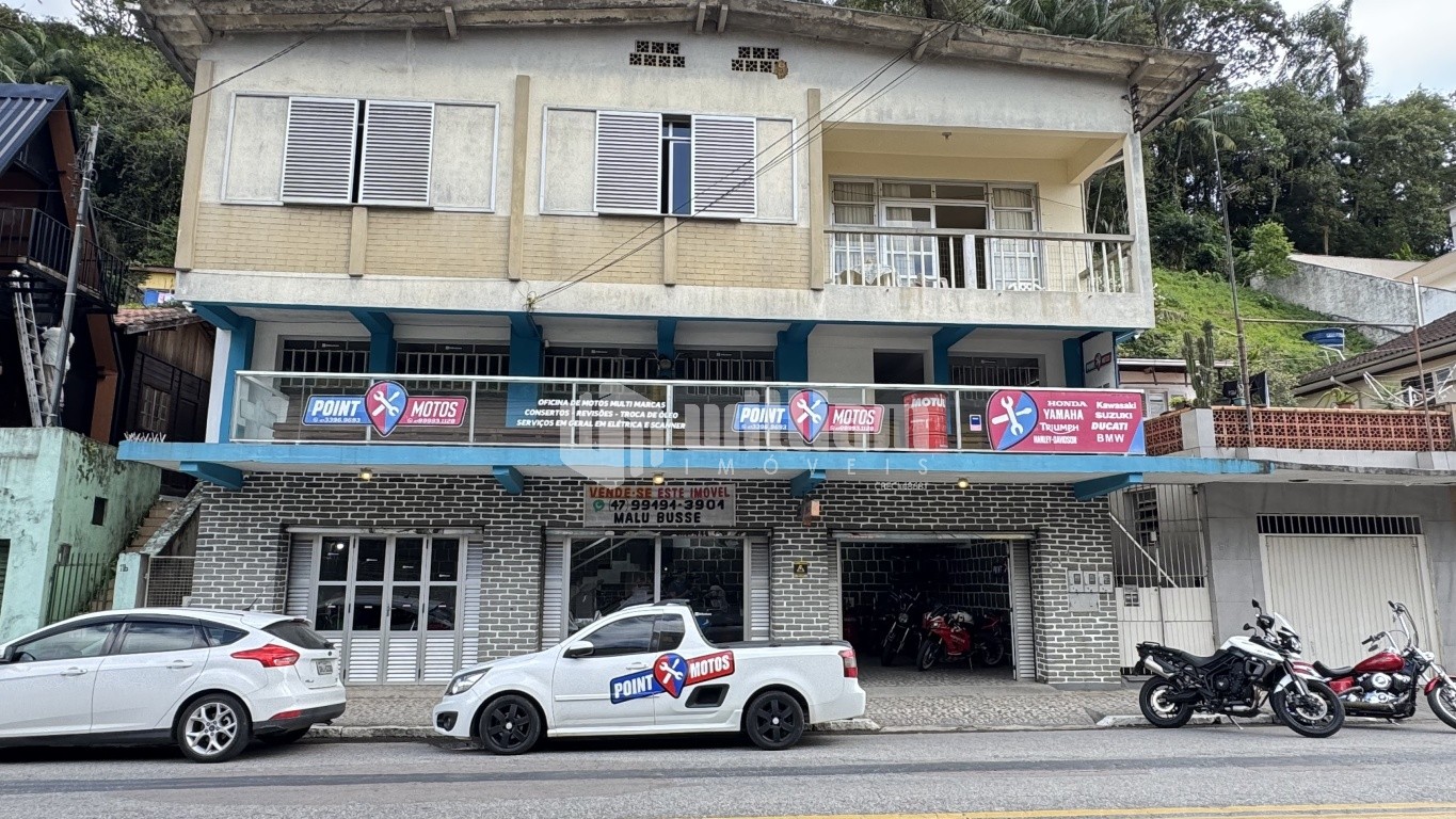 Sala Comercial de 6 quartos, 400m² no bairro Primeiro de Maio, em Brusque | Eu Corretor