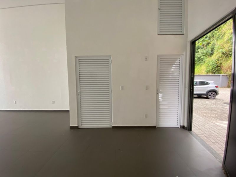 Sala Comercial de 80m² no bairro Santa Rita, em Brusque | Eu Corretor