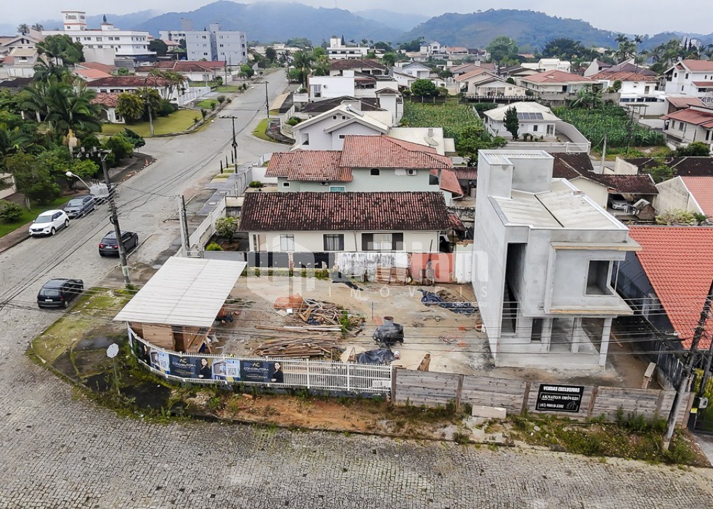 Casa de 3 quartos, 120m² no bairro Jardim Maluche, em Brusque | Eu Corretor