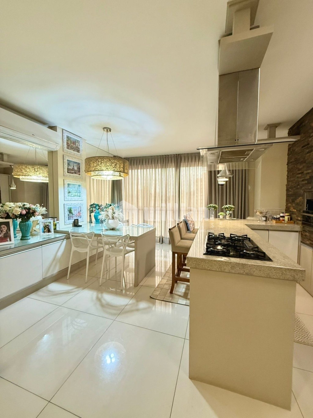 Apartamento de 2 quartos, 100m² no bairro Centro, em Brusque | Eu Corretor